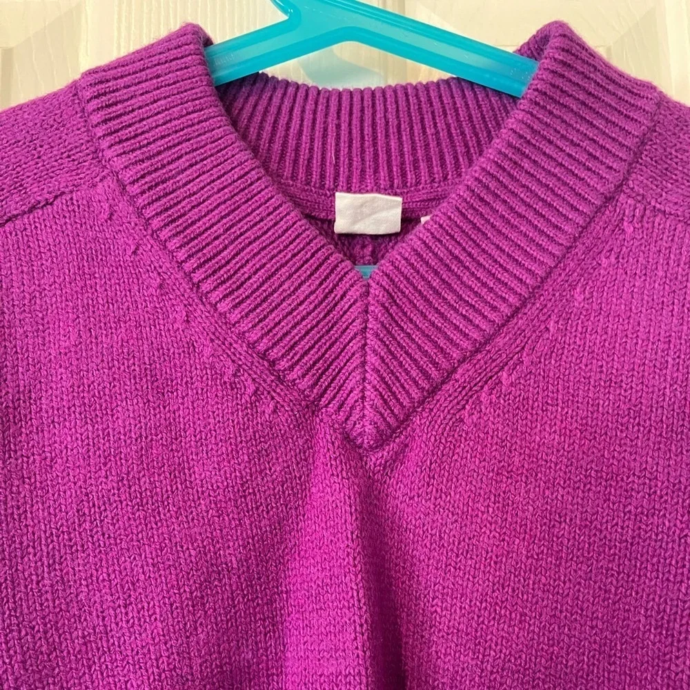 Girls boxy v-neck sweater size M (8-9) by Gap